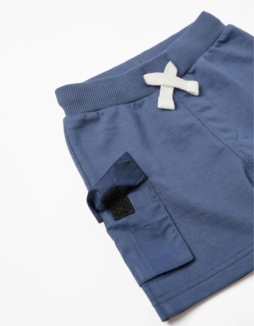 COTTON SHORTS WITH CARGO POCKET